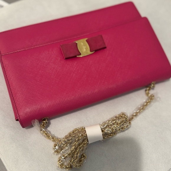 Salvatore Ferragamo Fuchsia Crossbody Bag - Picture 1 of 12